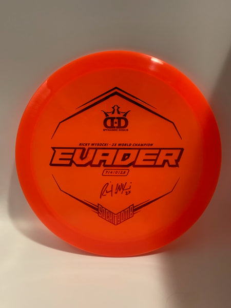 Evader